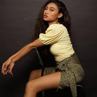 Emosi Novia Bachmid Bergejolak Saat Nyanyikan OST 'Ranah 3 Warna'