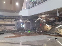 Suasana saat Atap Margo City Depok Ambruk!