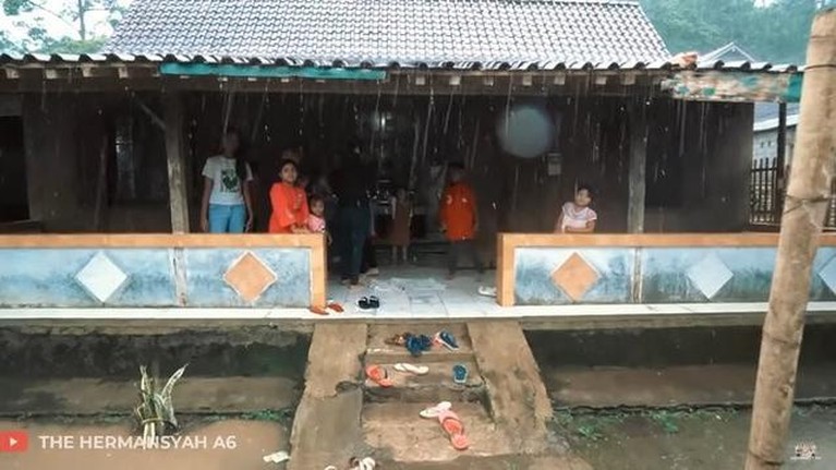 Rumah Suwarsih Rumah Suwarsih