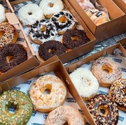 Yummy! Inilah 5 Rekomendasi Donut Enak di Jabodetabek, Mulai dari Klasik Hingga Kekinian