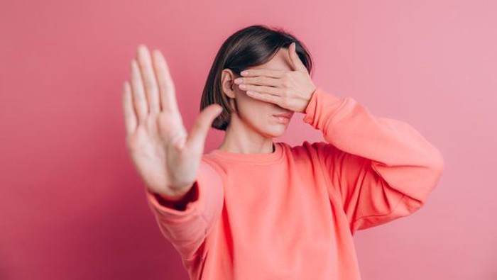 Mengenal Victim Mentality: Kondisi Ketika Seseorang Selalu Beranggapan Sebagai Korban, Nggak Sehat Lho