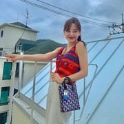 Contek 9 Outfit Rajutan Idol K-Pop untuk Tampilan yang Cute