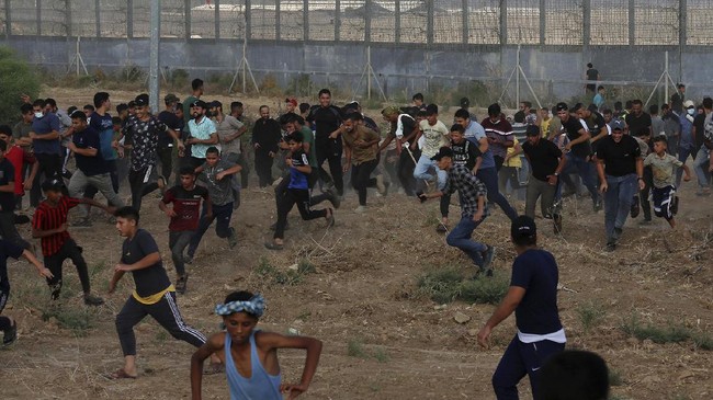Jet tempur AU Israel kembali membombardir Jalur Gaza, Palestina, pada Minggu (29/8) pagi akibat aksi demi di sepanjang perbatasan.