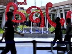 Menyambut Turis di Ngurah Rai