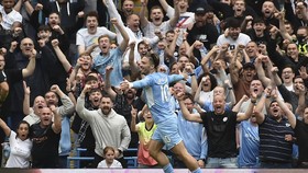 FOTO: Pesta Man City Gasak Norwich City