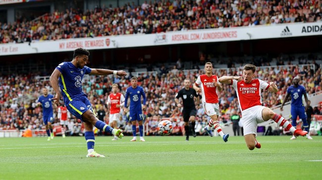 Arsenal diprediksi bakal finis di posisi terendah di Liga Inggris dalam sejarah klub di abad ini merujuk serangkaian hasil buruk di awal musim.