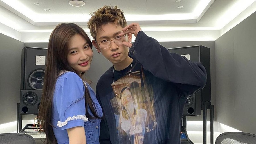 Crush dan Joy Red Velvet