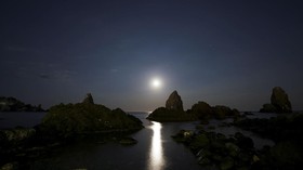 Kenapa Puncak Supermoon Biru Malah Pagi?