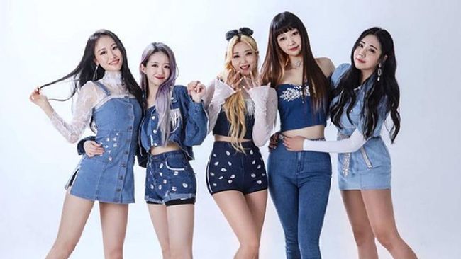 Grup SOLIA mengumumkan bubar, dengan alasan perusahaan atau agensi yang mengasuh yaitu Space Musik alami suatu masalah.