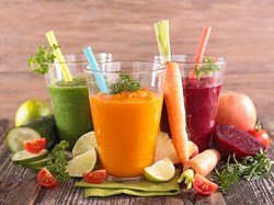 4 Jus Buah dan Sayur Ini Berkhasiat Menjaga Kesehatan Ginjal