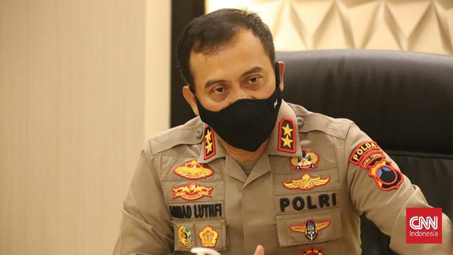 Sebagian tewas karena senjata makan tuan alias menginjak jebakan tikus listrik yang dibuat sendiri. Sebagian lain karena tak sengaja menginjak jebakan tersebut.