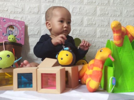 Review HaiBunda: Early Learning Kits, Mainan Edukasi untuk Anak di Bawah 1 Tahun
