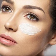 5 Aturan Penting Agar Kulit Terlihat Awet Muda Meski di Usia 40-an