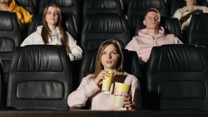 Hobi Nonton Film Horor Merupakan Ciri-ciri Orang Cerdas?