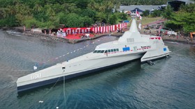 FOTO: Melongok Senjata Baru TNI AL, KRI Golok-688