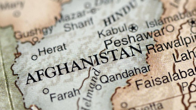 Berikut daftar negara yang berbatasan langsung dengan Afghanistan.