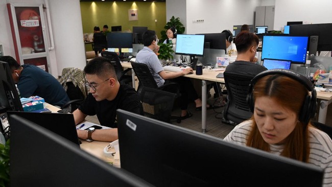 Sejumlah taktik yang digunakan China untuk menguasai dunia dengan teknologi kecerdasan buatan pada 2030.