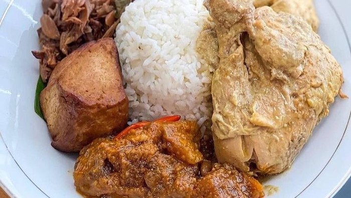 Resep 5 Lauk Warteg yang Lezat dan Gampang Dibuat, Cocok buat Menu Pas Akhir Pekan Nih!