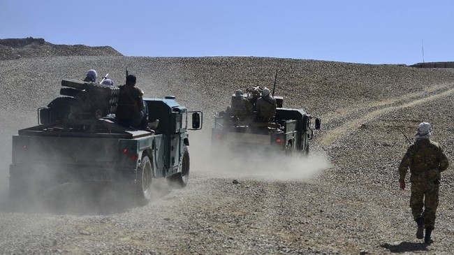Pertempuran baru dilaporkan terjadi antara Taliban dan pasukan perlawanan di Lembah Panjshir, Afghanistan.