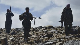 Taliban Disebut Buru Warga AS hingga Kudeta di Guinea