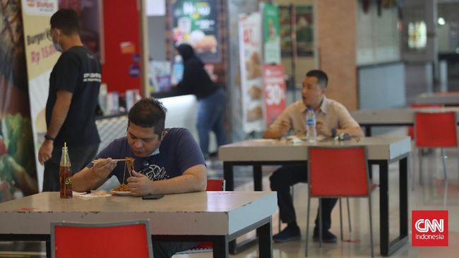 Sejumlah Daerah Turun Level PPKM, Warga Diminta Tetap Waspada - Vimarsana News