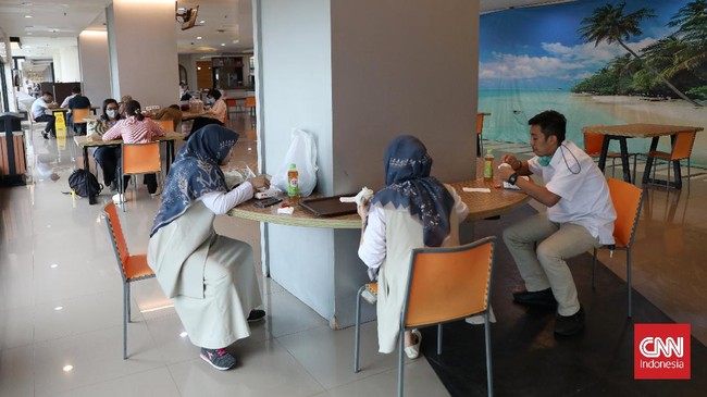 PHRI menilai pelonggaran PPKM level 3 di Pulau Jawa dan Bali bakal memberi kesempatan pengusaha untuk bernapas.