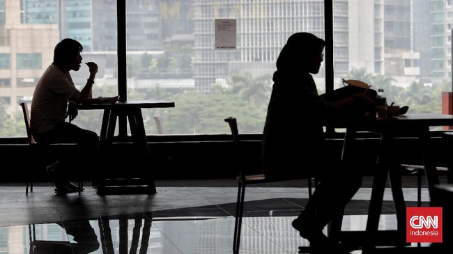Durasi makan di warteg atau restoran diperpanjang menjadi 60 menit usai Jakarta turun ke PPKM Level 3.