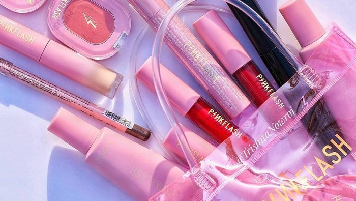 6 Produk Makeup Affordable dari Pinkflash, Cocok Untukmu yang Baru Belajar Makeup