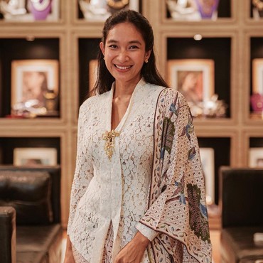 Anak Jadi Alasan Happy Salma Nyaman Kerja di Belakang Layar