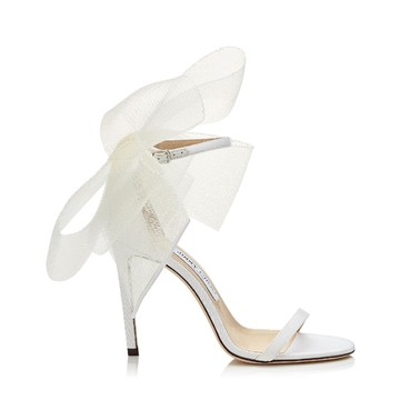 6 Koleksi Bridal Shoes Dari Brand Kenamaan yang Bisa Jadi Inspirasi Sepatu Pernikahanmu