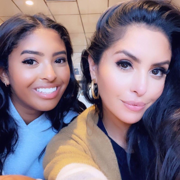 <p>Salah satu anak Kobe dan Vanessa, Natalia Bryant, bahkan sudah menginjak usia 18 tahun. Ia tumbuh menjadi wanita yang cantik seperti sang Bunda. (Foto: Instagram: @vanessabryant)</p>