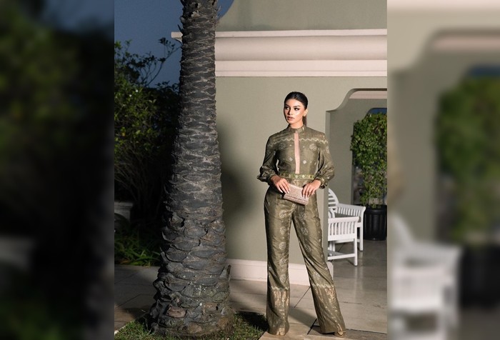 Berkesempatan bertemu dengan Presiden Nowy Sacz, Ludomir, Jihane menggunakan jumpsuit rancangan Defrico Audy/Foto: Instagram/jihanealmira