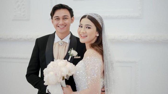 Caesar Hito dan Felicya Angelista/ Foto: Instagram/Felicya Angelista