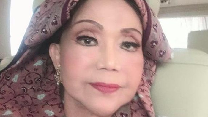 Elly Kasim meninggal dunia