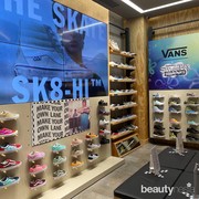 Pengalaman Berbelanja Sepatu Vans Offline Saat PPKM Level 3