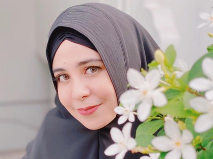 7 Potret Terbaru Risty Tagor Usai Ramai Diisukan Cerai ke-3 Kali