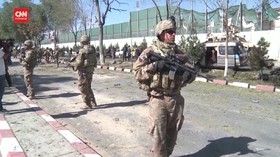 VIDEO: Taliban Tutup Akses Warga Afganistan Menuju Bandara
