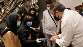 FOTO: Tim Robotik Perempuan Afghanistan Lari ke Peluk Meksiko