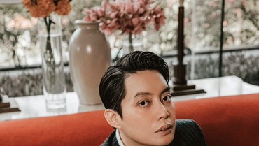 img-title Kabar Duka dari Edric Tjandra, Sang Ayah Meninggal Dunia