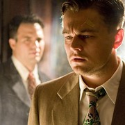 10 Rekomendasi Film dengan Plot Twist Tak Terduga, Susah Ditebak!