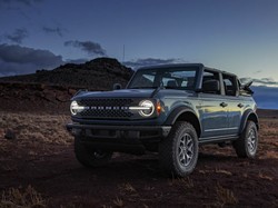 Galau, Ford Akhirnya Batal Lahirkan Si Bongsor Bronco Pick Up