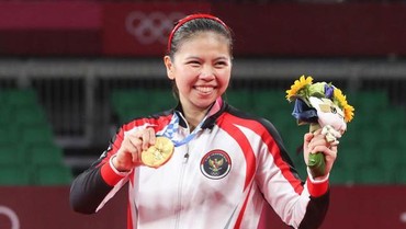 img-title Pebulutangkis Greysia Polii Putuskan Gantung Raket
