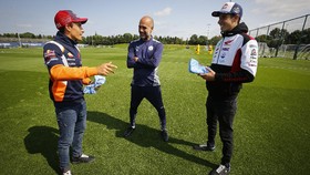 FOTO: Marquez Jumpa Guardiola Jelang MotoGP Inggris