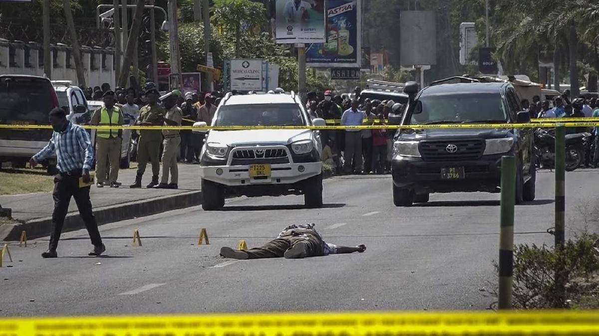 FOTO: Penembakan Dekat Kedubes Prancis di Tanzania