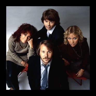 Lirik Lagu Little Things - ABBA