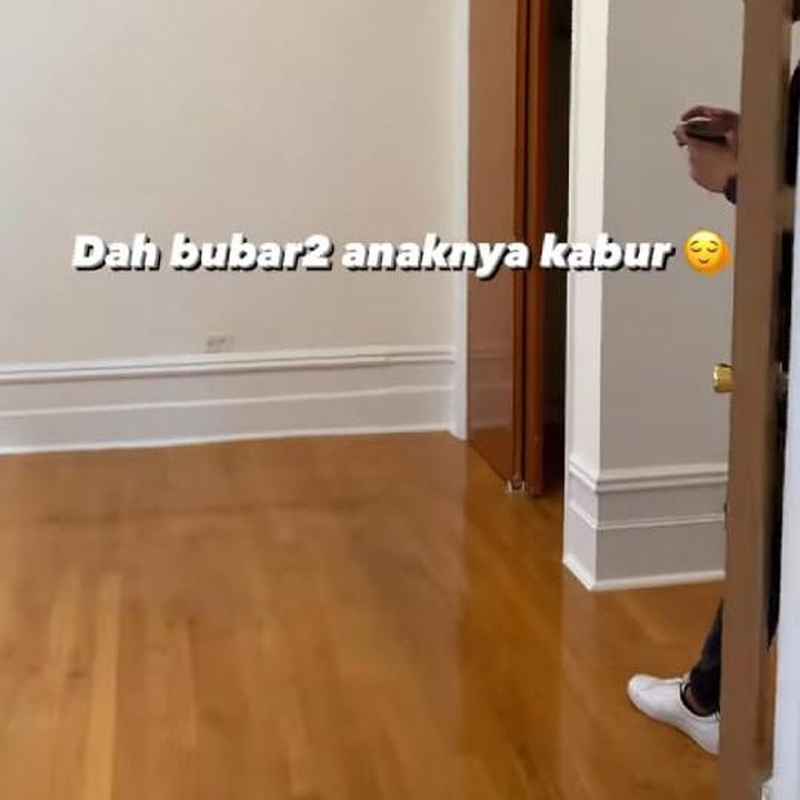 <p>Tasya Kamila beserta anaknya, Arrasya pun ikut mengantar Randi untuk pindah ke New York, AS. Mereka kini tinggal di apartemen dekat kampusnya, Bunda. (Foto: Instagram Stories @tasyakamila)</p>