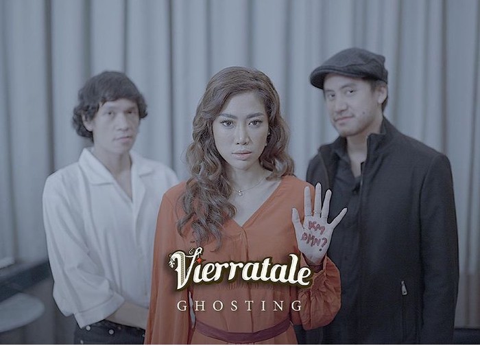 Comeback, pada Juni 2021 Vierratale merilis single terbarunya yang berjudul “Ghosting”. Kamu sudah mendengarkannya belum nih, Beauties? /Foto: Instagram.com/vierratale__