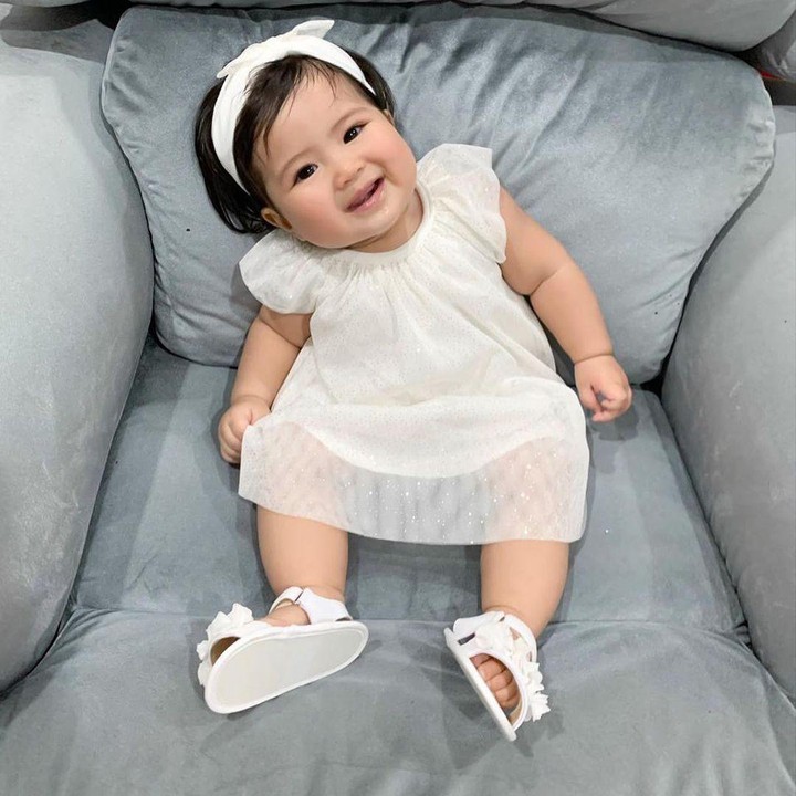 <p>Tak banyak yang tahu bahwa aktris Elma Theana sudah menjadi nenek. Ia memiliki seorang cucu menggemaskan bernama Athena Kyravisha Budiman. (Foto: Instagram @elmatheana)</p>