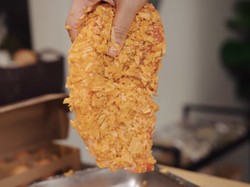 Gokil! Ini Kreasi Steak Wagyu Goreng Lapis Snack Jadul Chuba