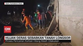 VIDEO: Hujan Deras Sebabkan Tanah Longsor